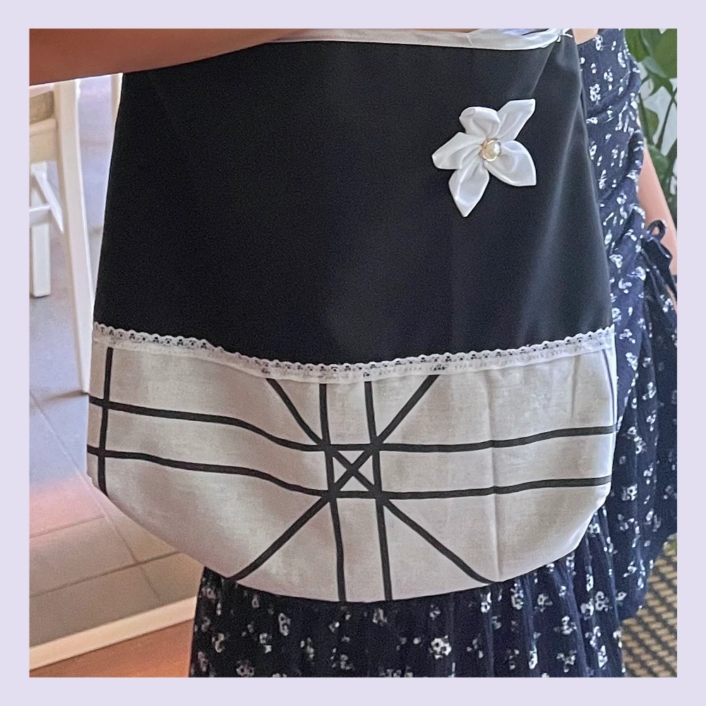 Selbst genähte und dekorierte Stofftasche