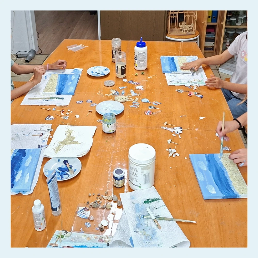 3D-Bild mit Acrylfarbe, Sand, Muscheln und Steinen